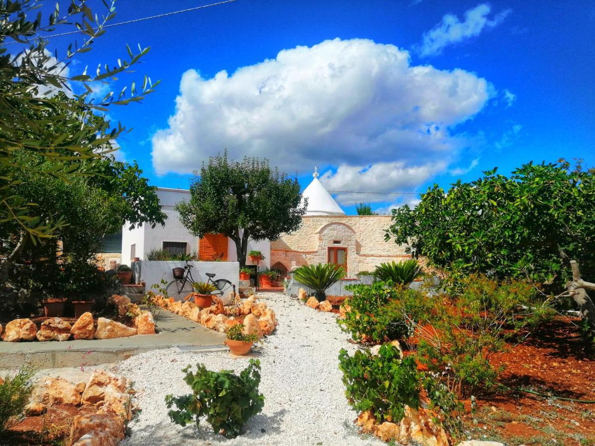 Trullo Il Melograno Pension Ostuni Buitenkant foto
