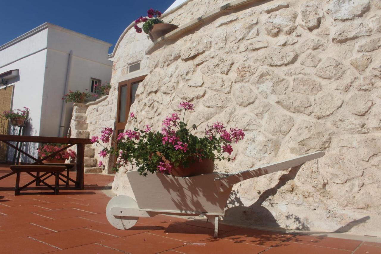 Trullo Il Melograno Pension Ostuni Buitenkant foto